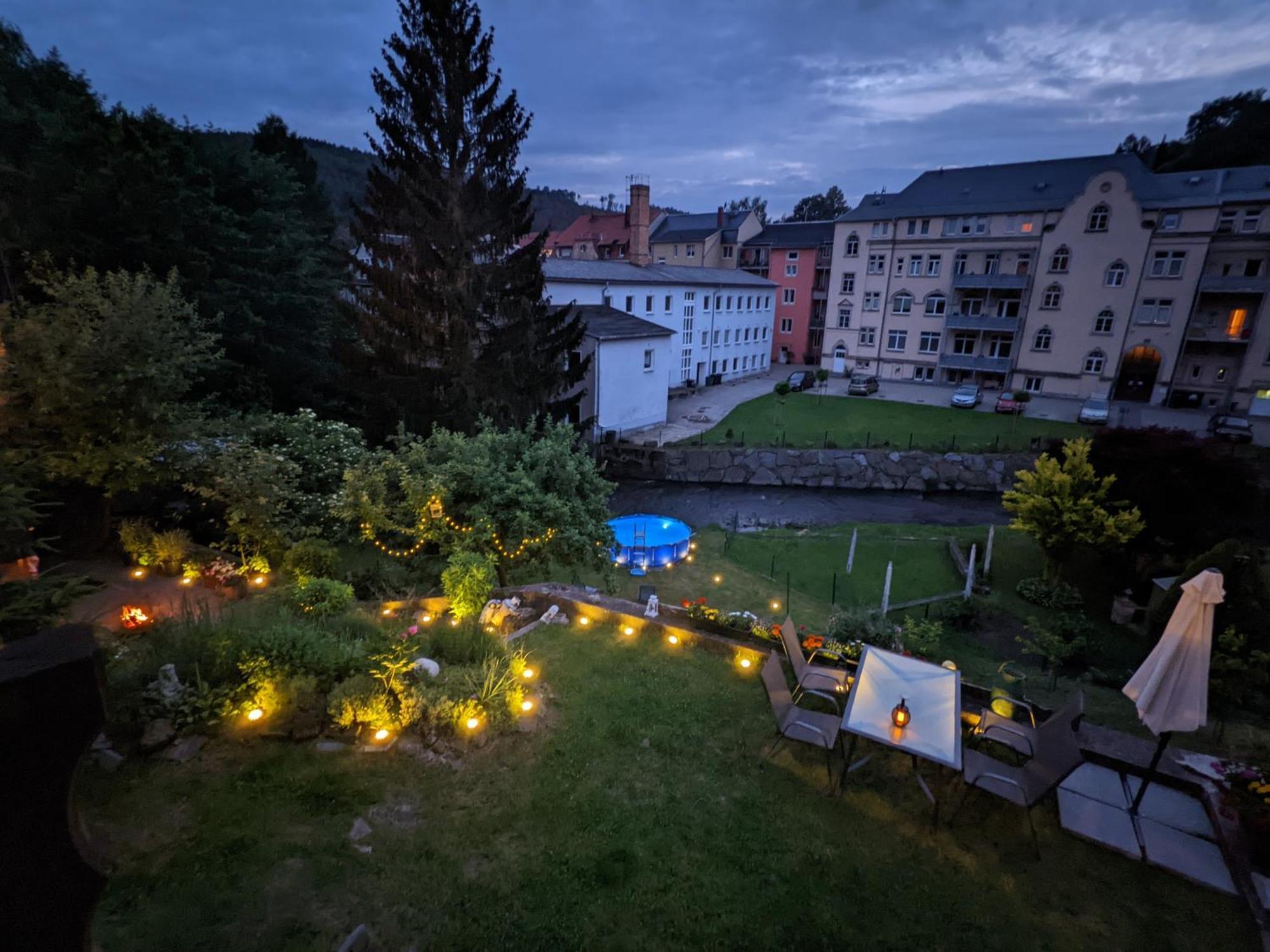 F1 - Urlaubsmagie - Helle Wohnung Mit Sauna & Pool & Whirlpool Sebnitz Exterior photo
