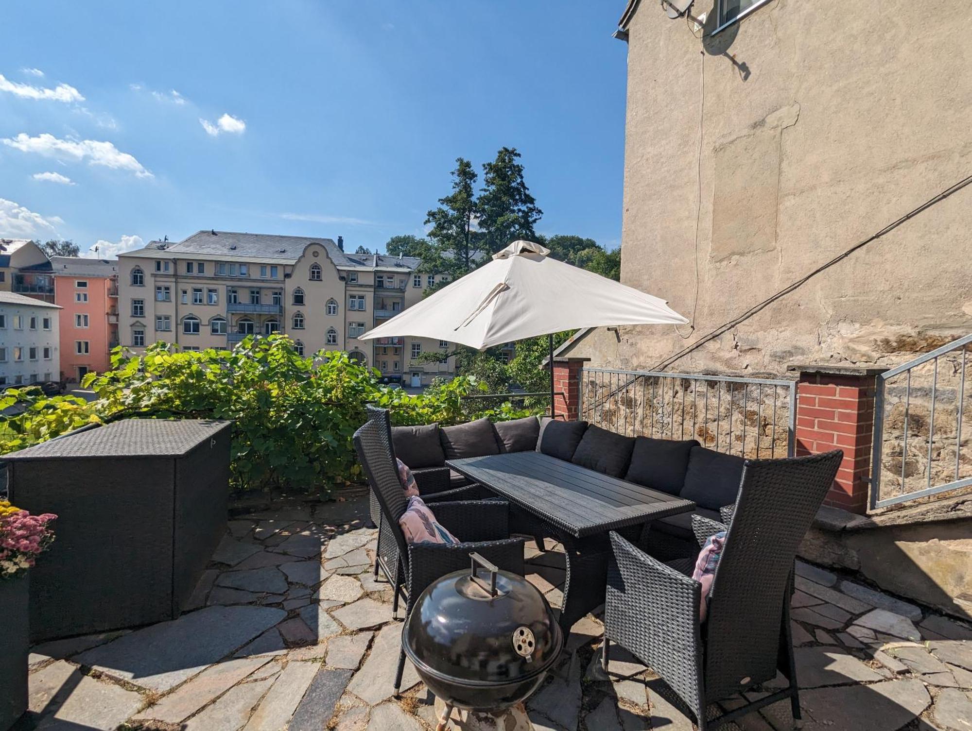 F1 - Urlaubsmagie - Helle Wohnung Mit Sauna & Pool & Whirlpool Sebnitz Exterior photo
