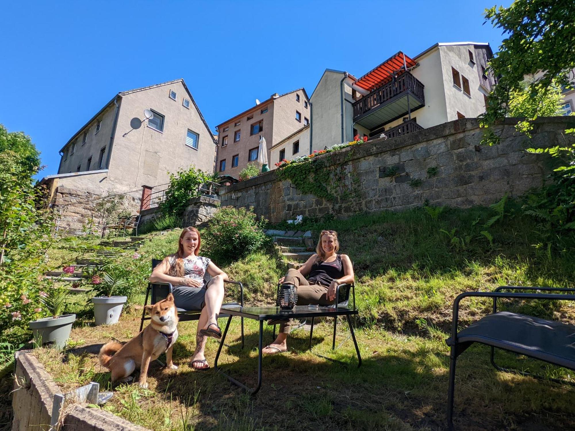 F1 - Urlaubsmagie - Helle Wohnung Mit Sauna & Pool & Whirlpool Sebnitz Exterior photo