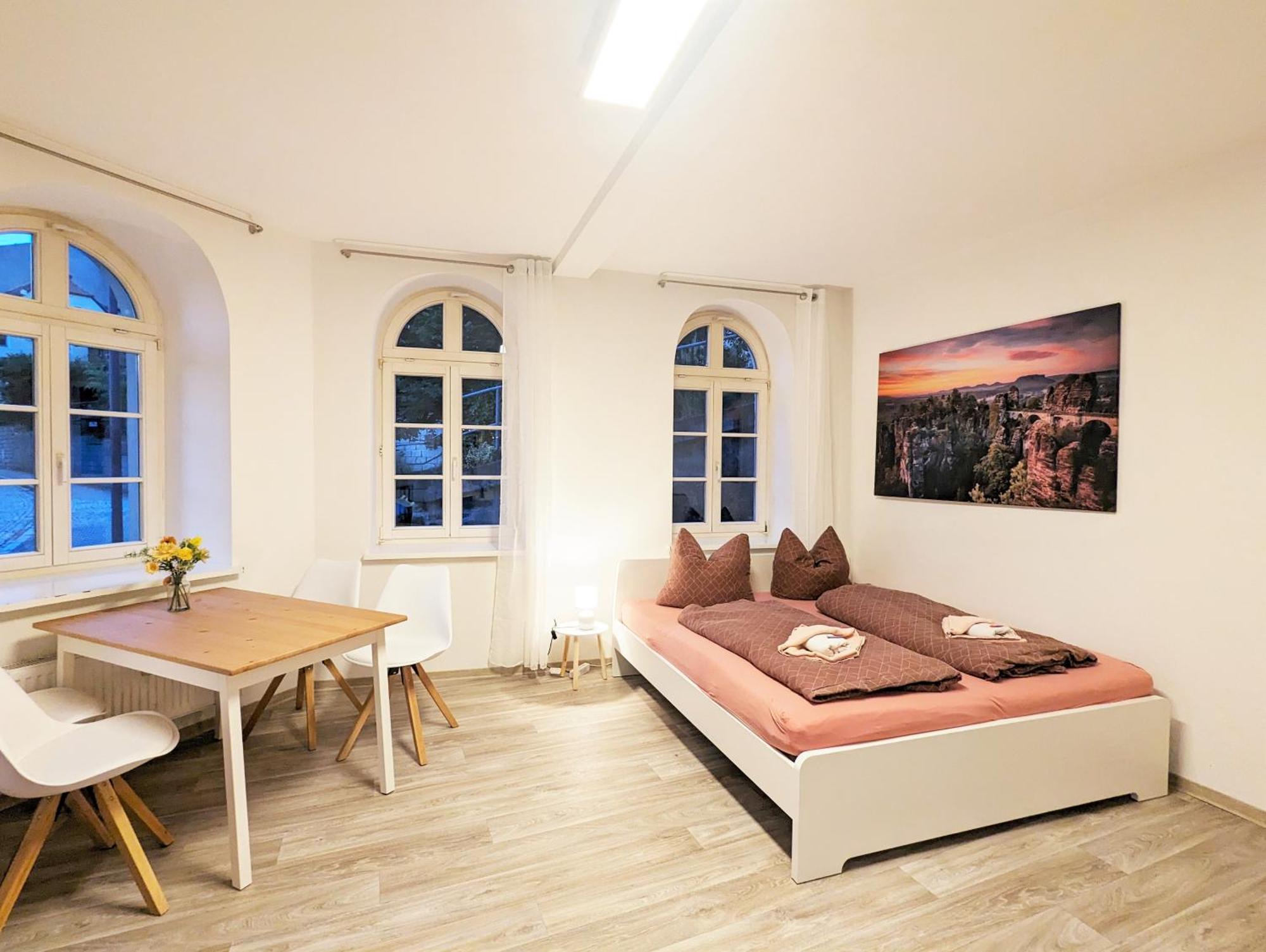 F1 - Urlaubsmagie - Helle Wohnung Mit Sauna & Pool & Whirlpool Sebnitz Exterior photo